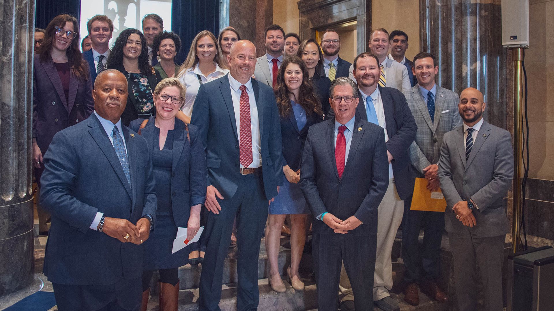 SREA and APA members at the Louisiana State Capitol Building